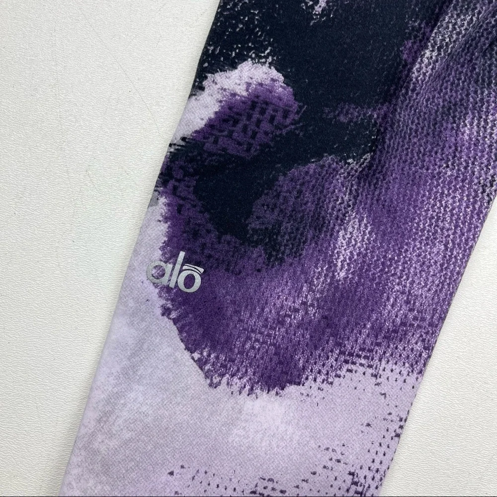 ALO Yoga Airbrush Purple Smoke Printed Leggings - Picture 7 of 9